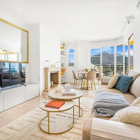 Amazing With Sea View In Puerto Banus * Марбелья