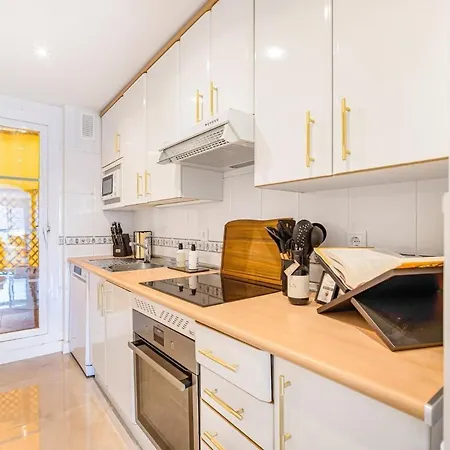 Apartment Amazing With Sea View In Puerto Banus *