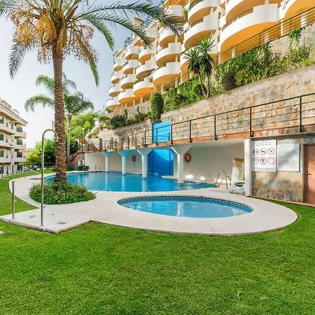 Amazing With Sea View In Puerto Banus