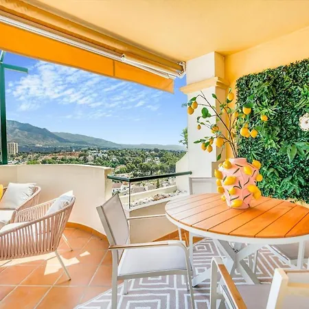 Apartment Amazing With Sea View In Puerto Banus Marbella