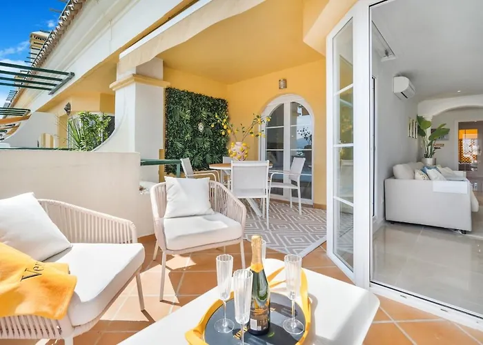 Appartement Amazing With Sea View In Puerto Banus Marbellac