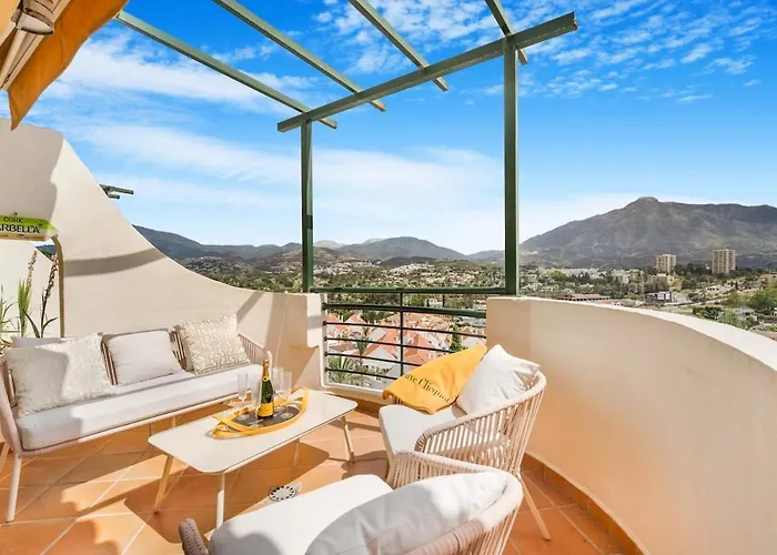 Amazing With Sea View In Puerto Banus *